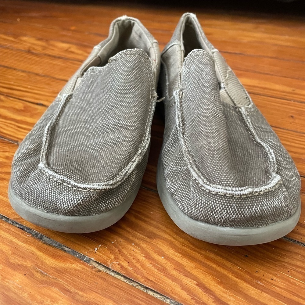 Crocs khaki slip on shoe kids size 3 - Picture 2 of 8